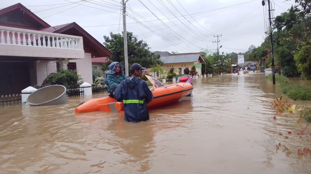 Banjir di Kota Solok, Ratusan Keluarga Terkena Dampak