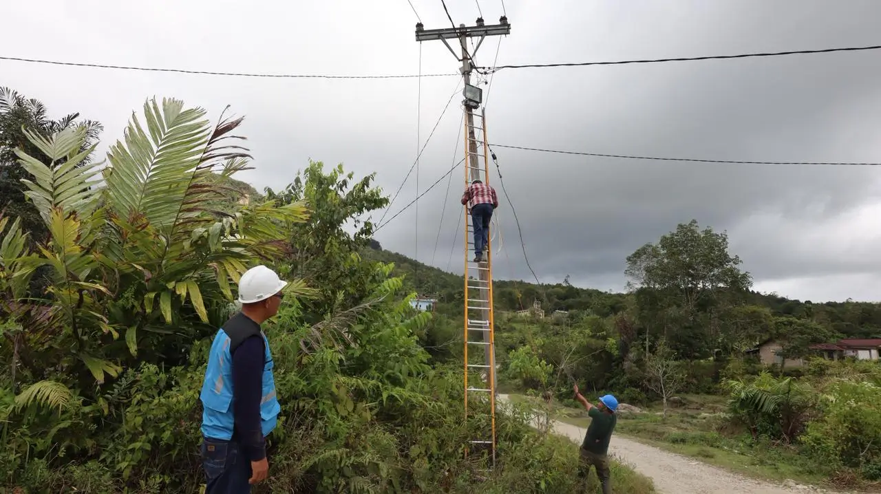 BNPB-Diskominfo Humbang Hasundutan Percepat Perbaikan Jaringan Komunikasi Pasca Bencana