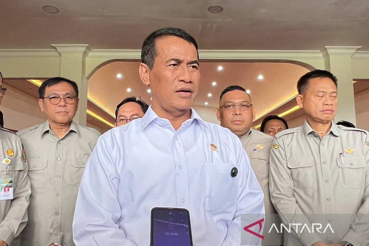 Mentan Canangkan Produksi Gula 3 Juta Ton pada 2026 untuk Swasembada