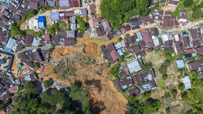 Penyintas Banjir Bandang Sibolga Ungkap Kondisi Mencekam Saat Air Menerjang