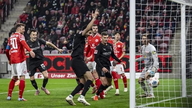 Moenchengladbach Menang 1-0 Atas Mainz Berkat Gol Bunuh Diri Da Costa