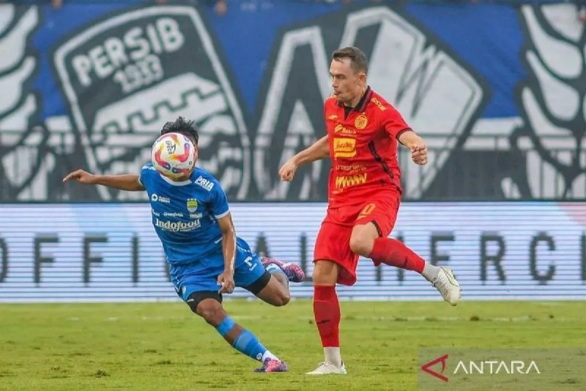 Jangan Sampai Terlewat! Ini Jadwal Laga Besar Persib vs Persija di Super League