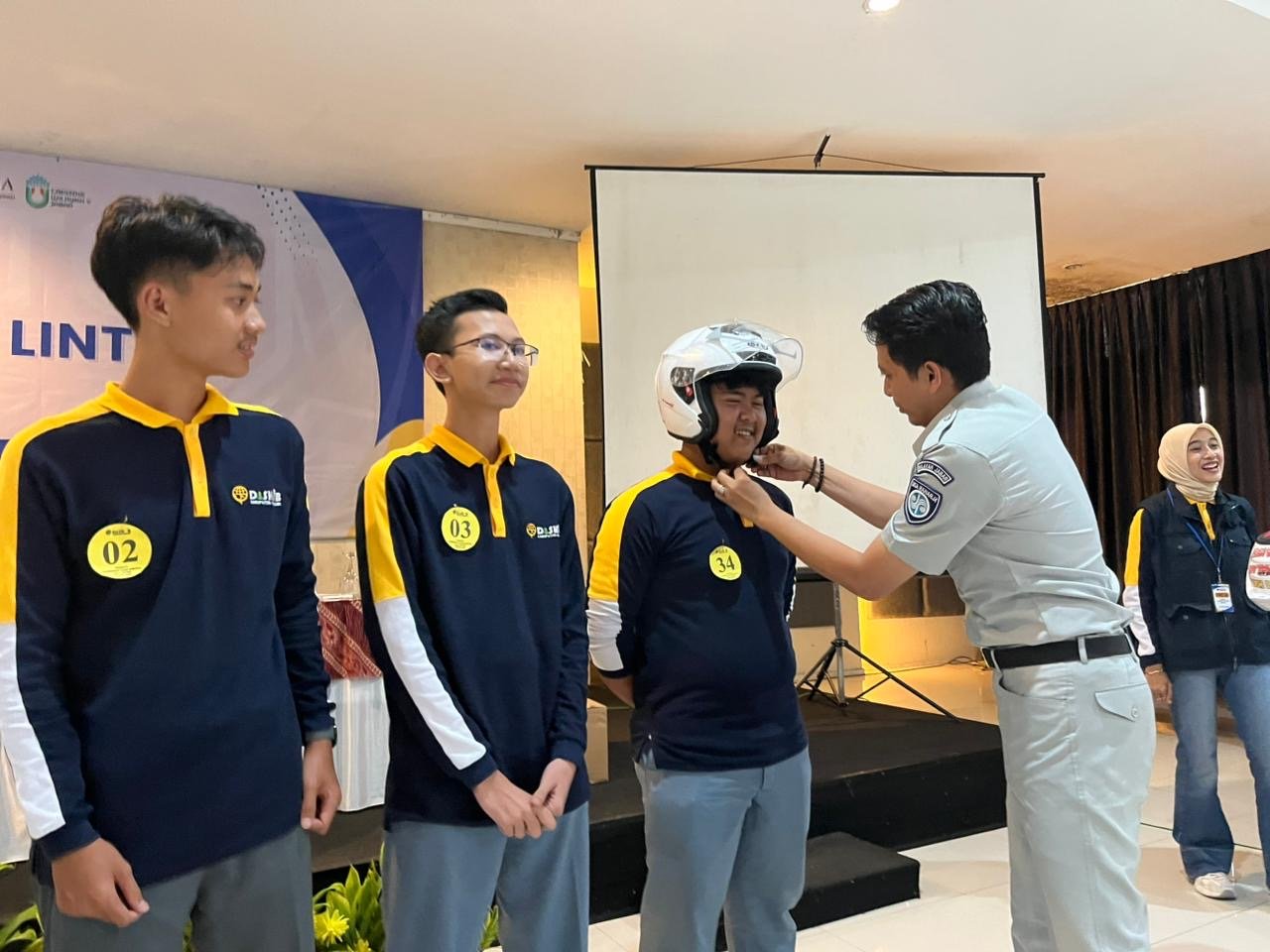 Dukung Pelopor Keselamatan Lalu Lintas Tingkat SMA/SMK, Jasa Raharja Sukabumi Berikan Sosialisasi Dalam Pembinaan Keselamatan Lalu Lintas