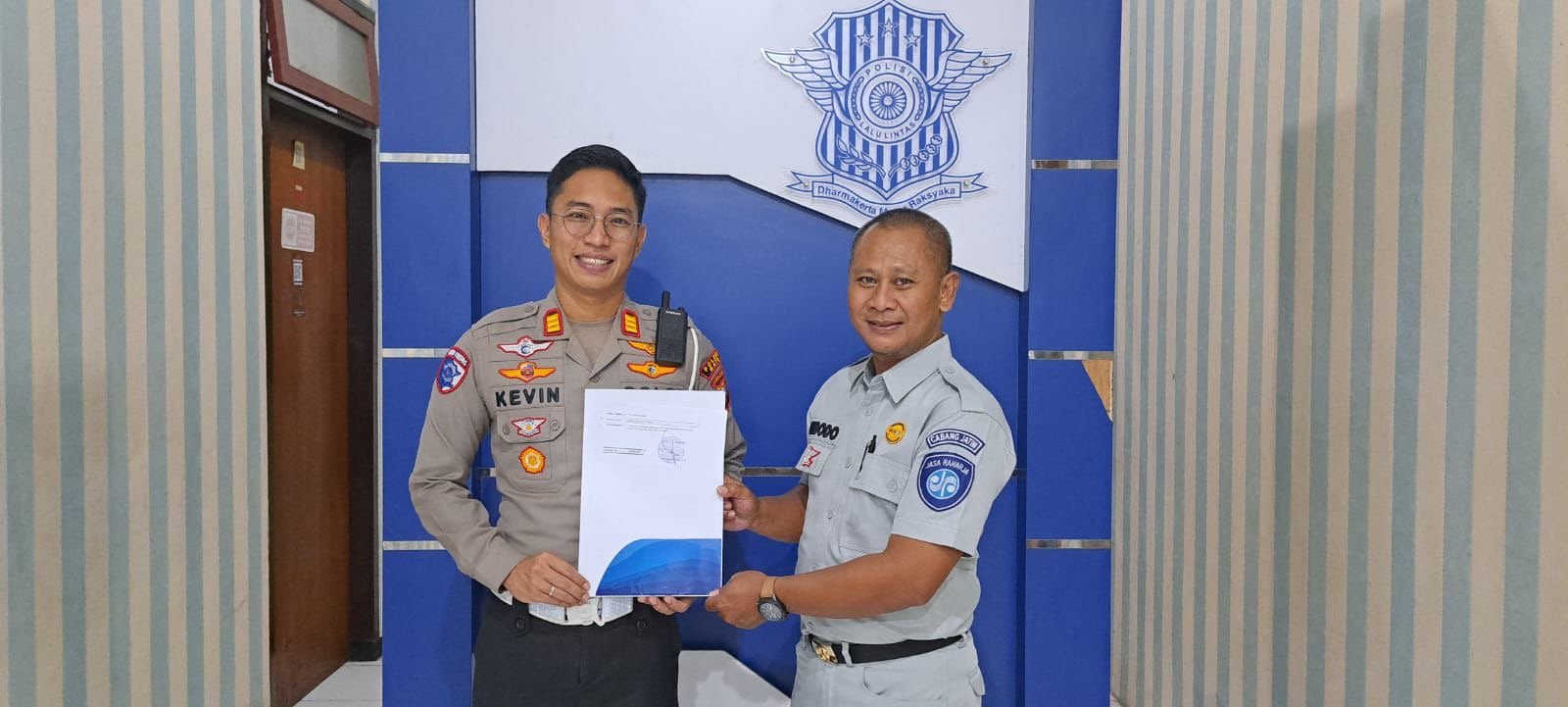 Raih Juara 3 Pos Check Point Nataru 2025–2026, Jasa Raharja Malang Hadiri Penandatanganan Apresiasi