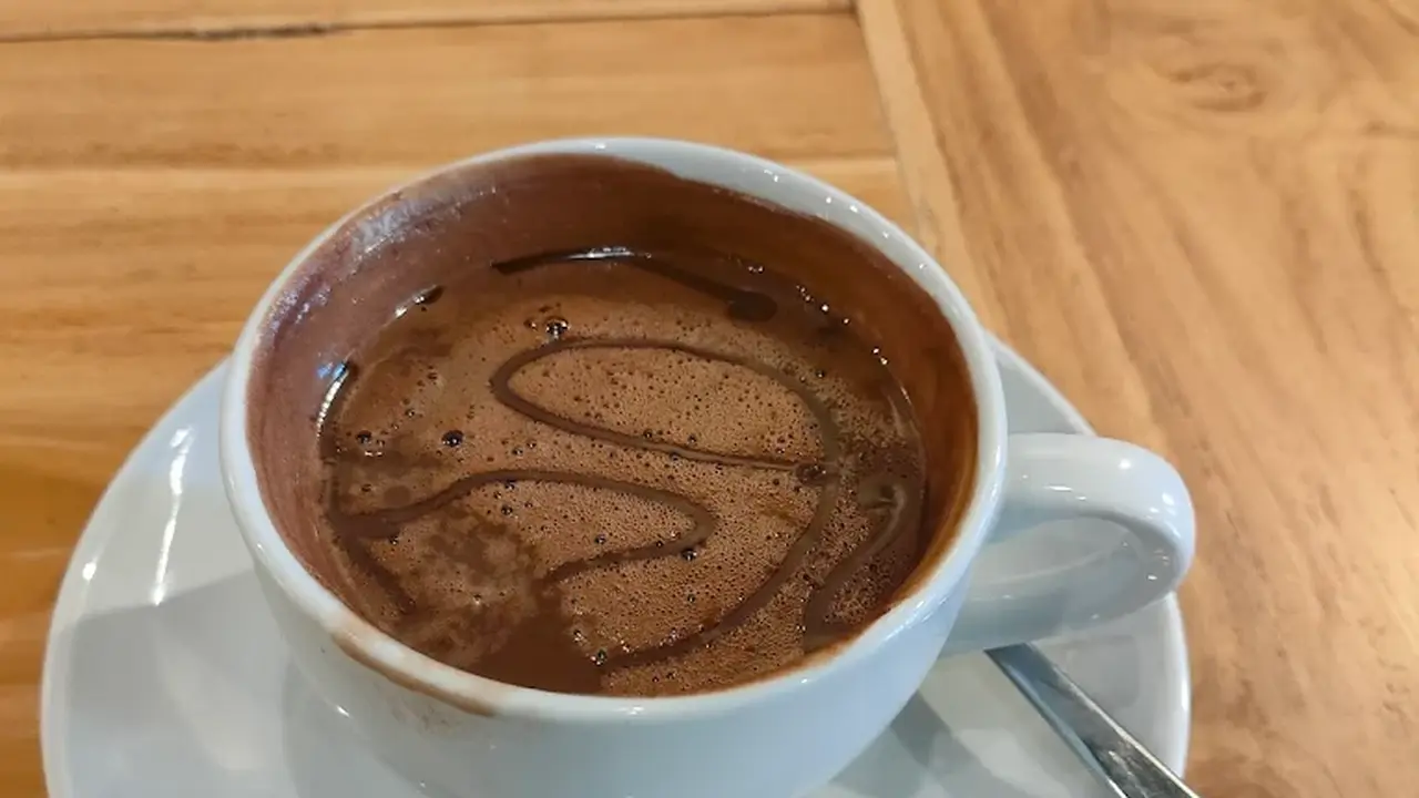 8 Es Coklat Enak di Jogja: Dari Kedai Viral hingga Cafe Cozy