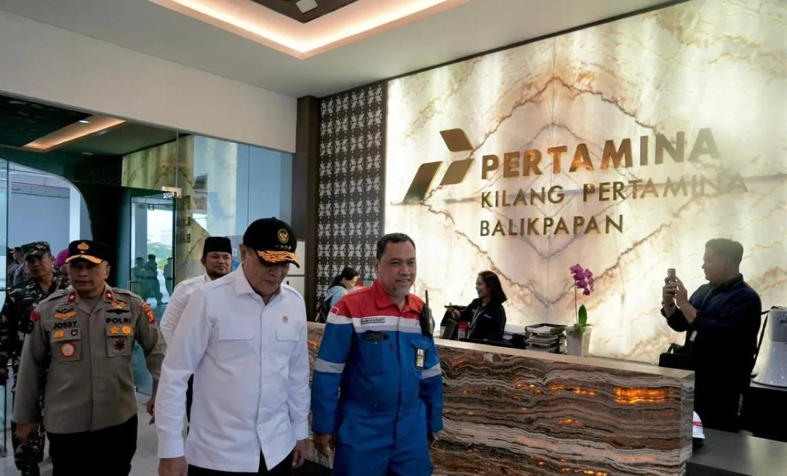 Menko Polkam Tinjau Kilang Balikpapan, Pastikan Stok BBM Nasional Aman