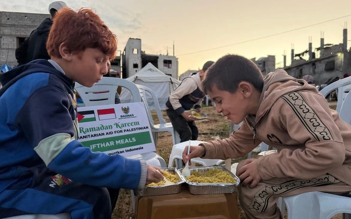 Baznas RI Salurkan 4.000 Porsi Makanan Sehat untuk Warga Gaza