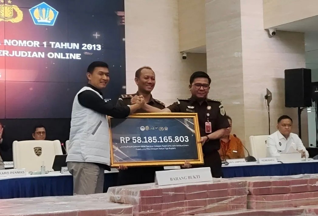 Total Rp58,1 Miliar, Polri Limpahkan Aset Sitaan Judi Online kepada Kejaksaan