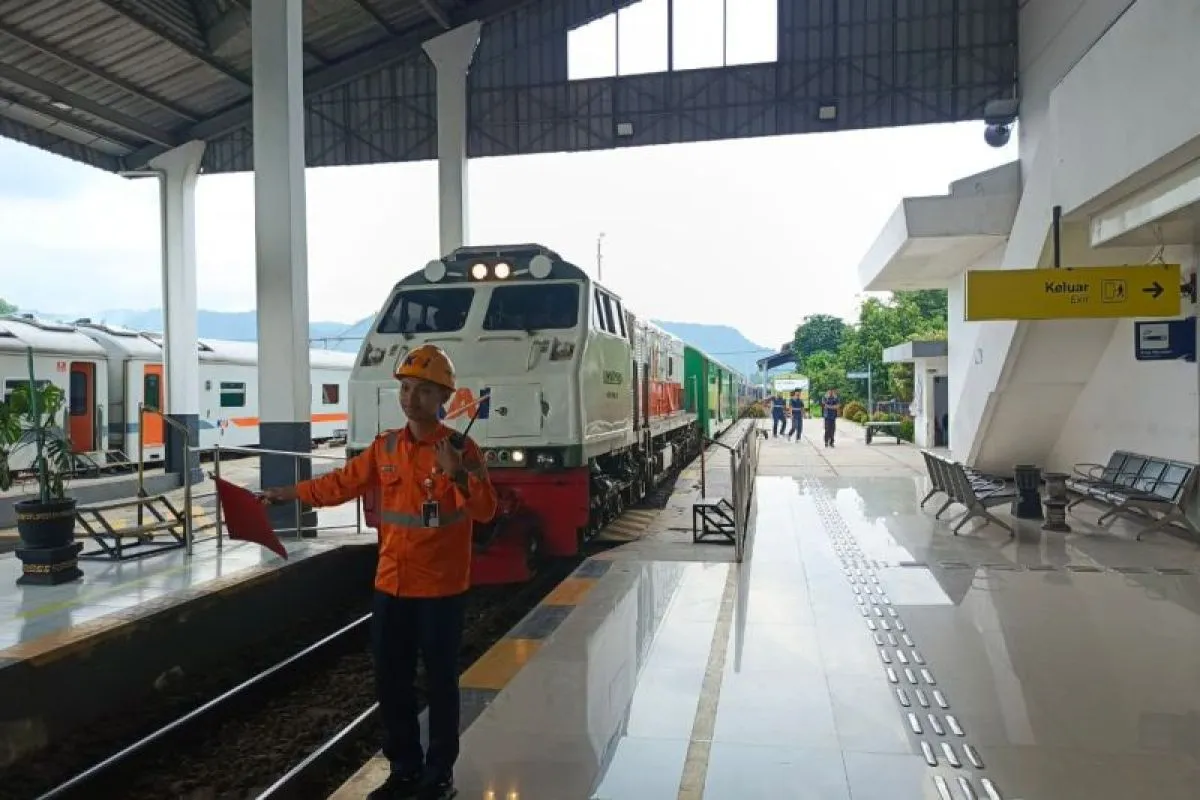 KA Blambangan Ekspres Berangkat Tepat Waktu Pasca-Kecelakaan