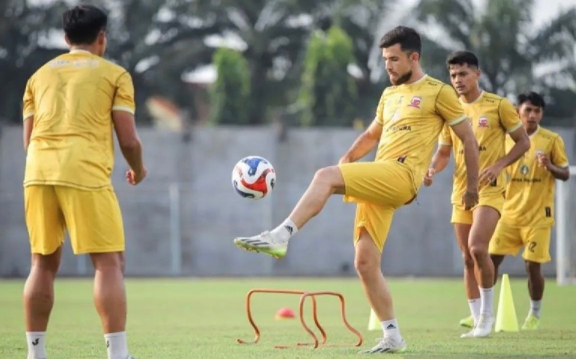 Misi Bangkit Madura United: Upaya Keluar dari Zona Degradasi BRI Super League