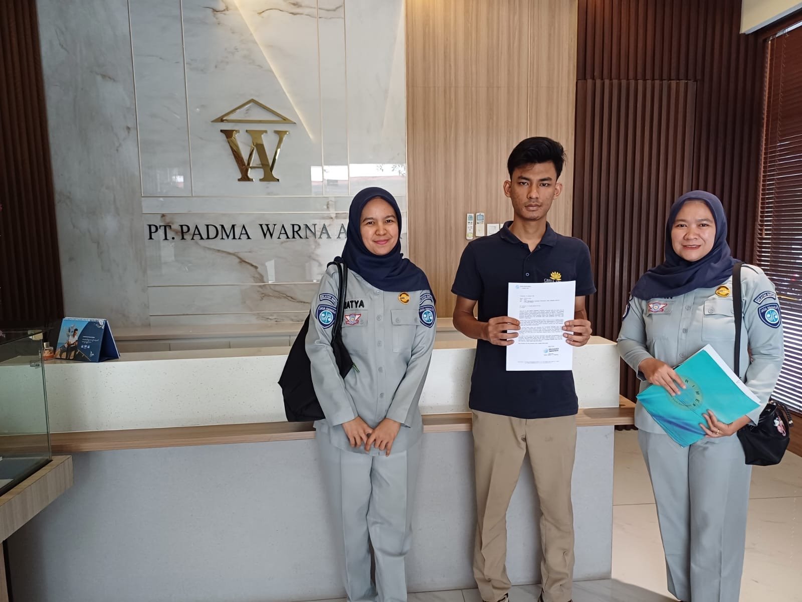 Jasa Raharja Permudah Masyarakat Bayar Pajak Kendaraan di PT Padma Warna Artha