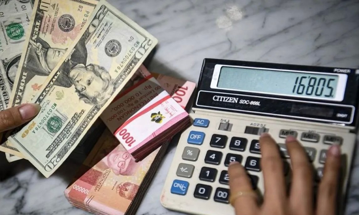 Rupiah Melemah Lagi, Ancaman Blokade Selat Hormuz oleh Trump Jadi Pemicu