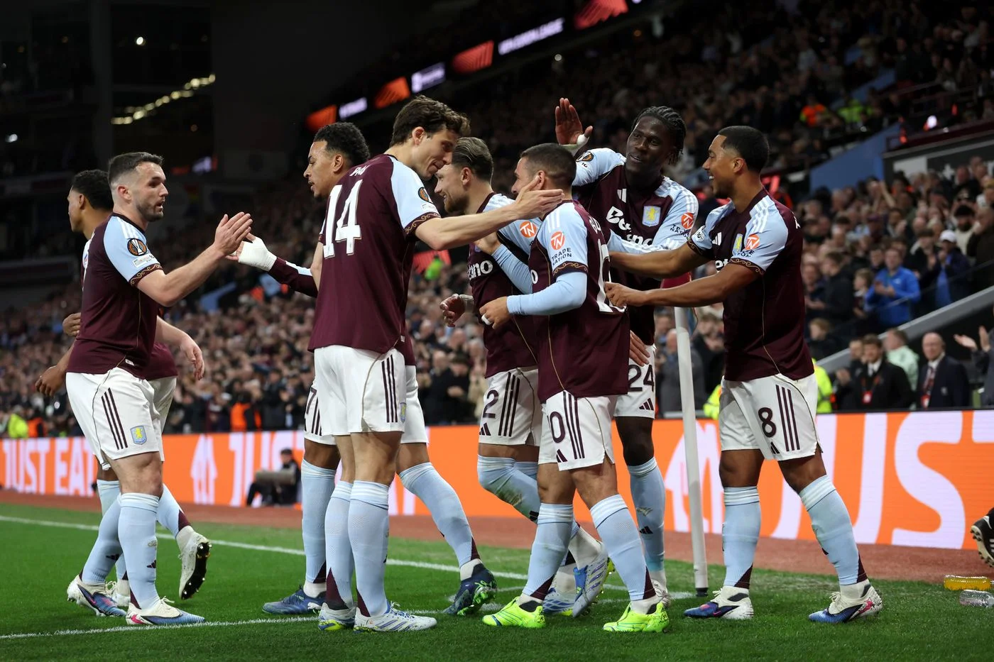 Cetak 100 Gol, Ollie Watkins Bawa Aston Villa Tantang Nottingham Forest di Semifinal