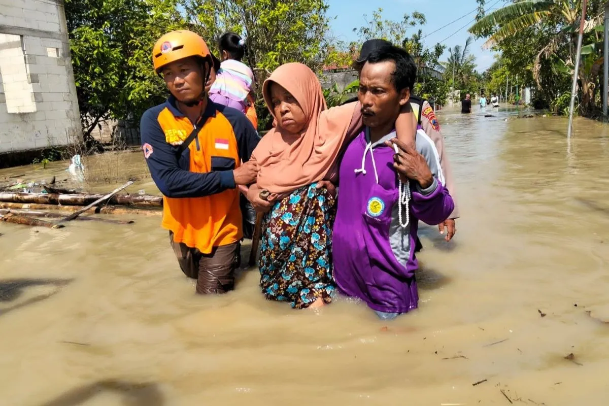 Banjir Demak Meluas ke 6 Desa, BPBD Tambah Personel Evakuasi