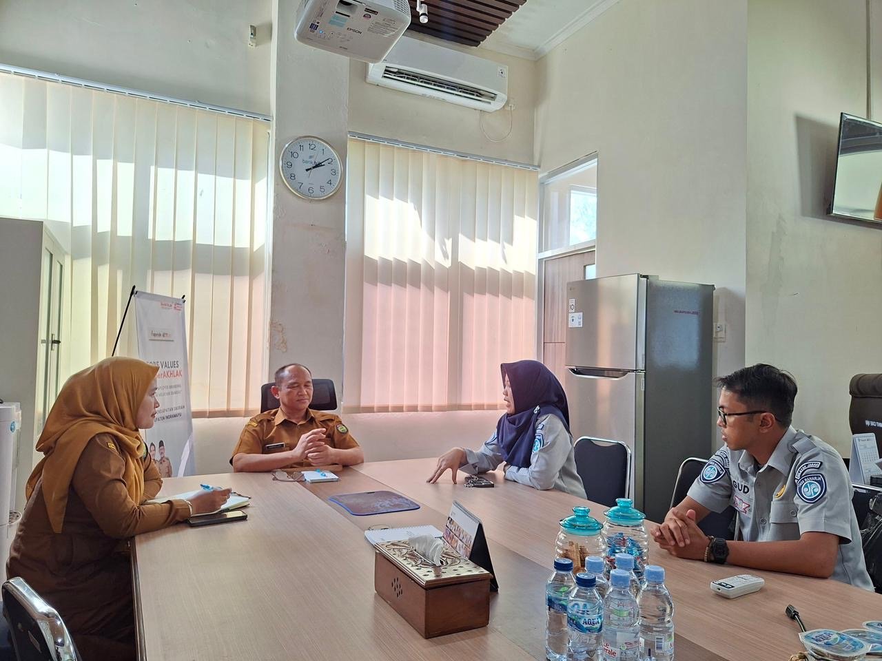 Jasa Raharja Indramayu dan Bapenda Perkuat Sinergi Tingkatkan Kepatuhan Pajak Kendaraan Bermotor dan Keselamatan Lalu Lintas