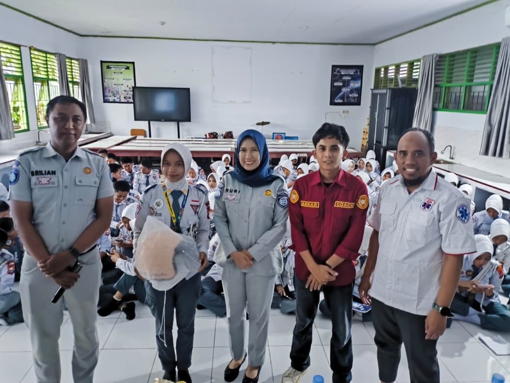 Jasa Raharja Gelar Pelatihan PPGD di SMAN 15 Bone, Tingkatkan Kesiapsiagaan Pelajar dalam Penanganan Korban Kecelakaan