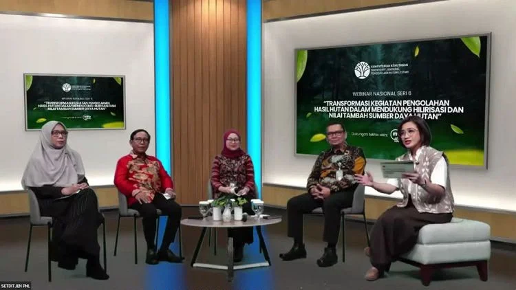 Pacu Hilirisasi, Kemenhut Perbarui Aturan Pengolahan Hasil Hutan untuk Gaet Investor
