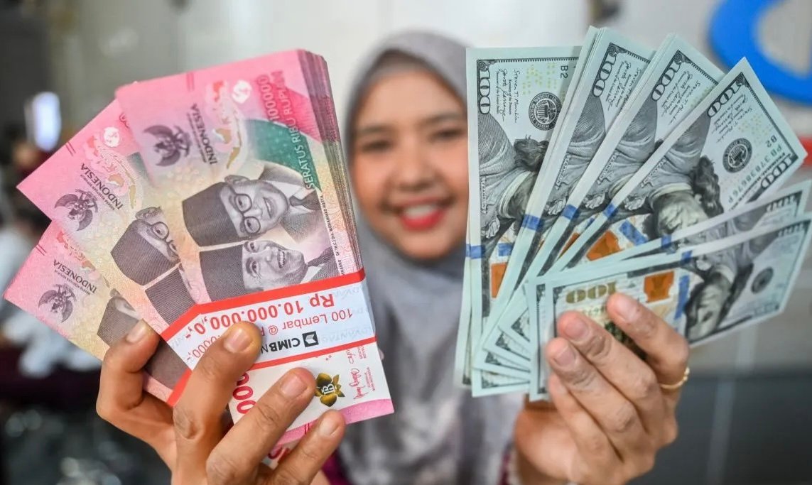 Rupiah Menguat pada Perdagangan Jumat Pagi, Sentuh Rp18.074 per Dolar AS
