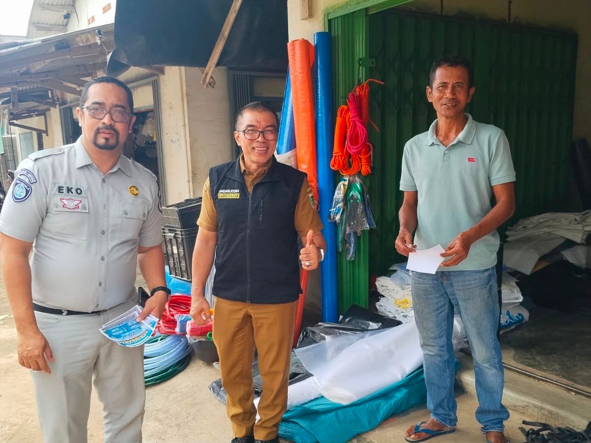 Jasa Raharja dan UPTD Samsat Sukadana Gencarkan Sosialisasi Program Keringanan Pajak di Pasar Labuhan Ratu