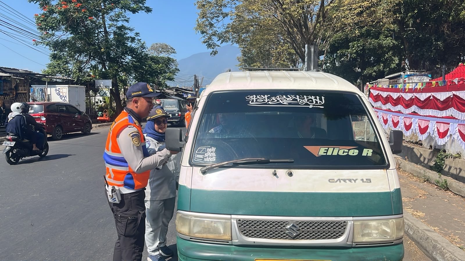 Jasa Raharja Cabang Tasikmalaya Bersama Tim Pembina Samsat Gelar Operasi Gabungan di Kelurahan Banjar