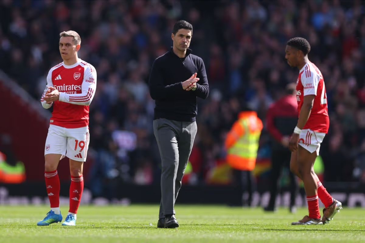 Arsenal Menang atas Como 4-3 Lewat Adu Penalti di Laga Pramusim