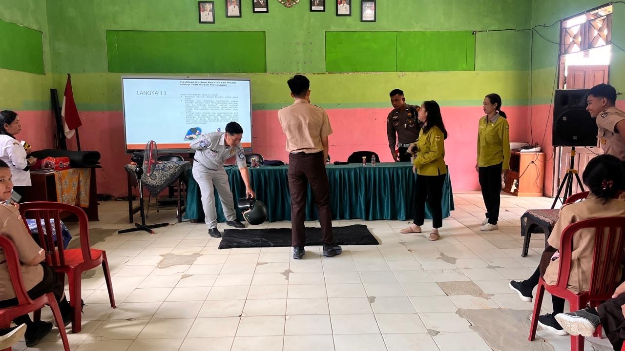 Jasa Raharja Kalteng Bekali Pelajar SMKN 1 Kuala Kurun dengan Pelatihan PPGD