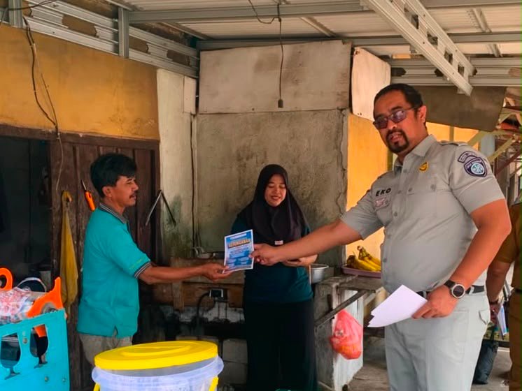 Jasa Raharja dan UPTD Samsat Sukadana Sosialisasikan Program Keringanan Pajak di Tegal Ombo