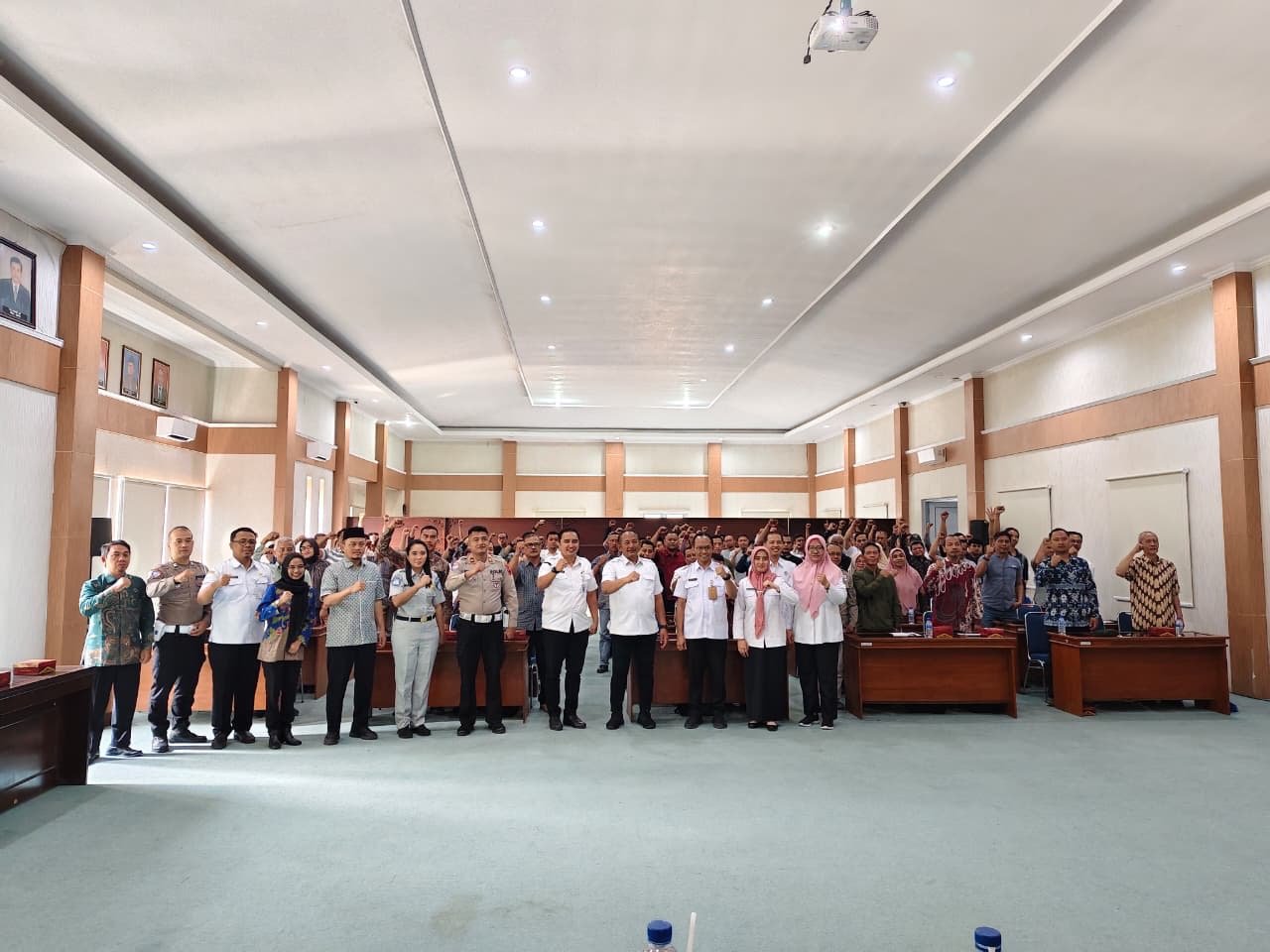 Jasa Raharja dan Pemkab Karanganyar Perkuat Sinergi dengan BUMDes, Dorong Optimalisasi PKB hingga Tingkat Desa Jasa Raharja dan Pemkab Karanganyar Perkuat Sinergi dengan BUMDes, Dorong Optimalisasi PKB hingga Tingkat Desa