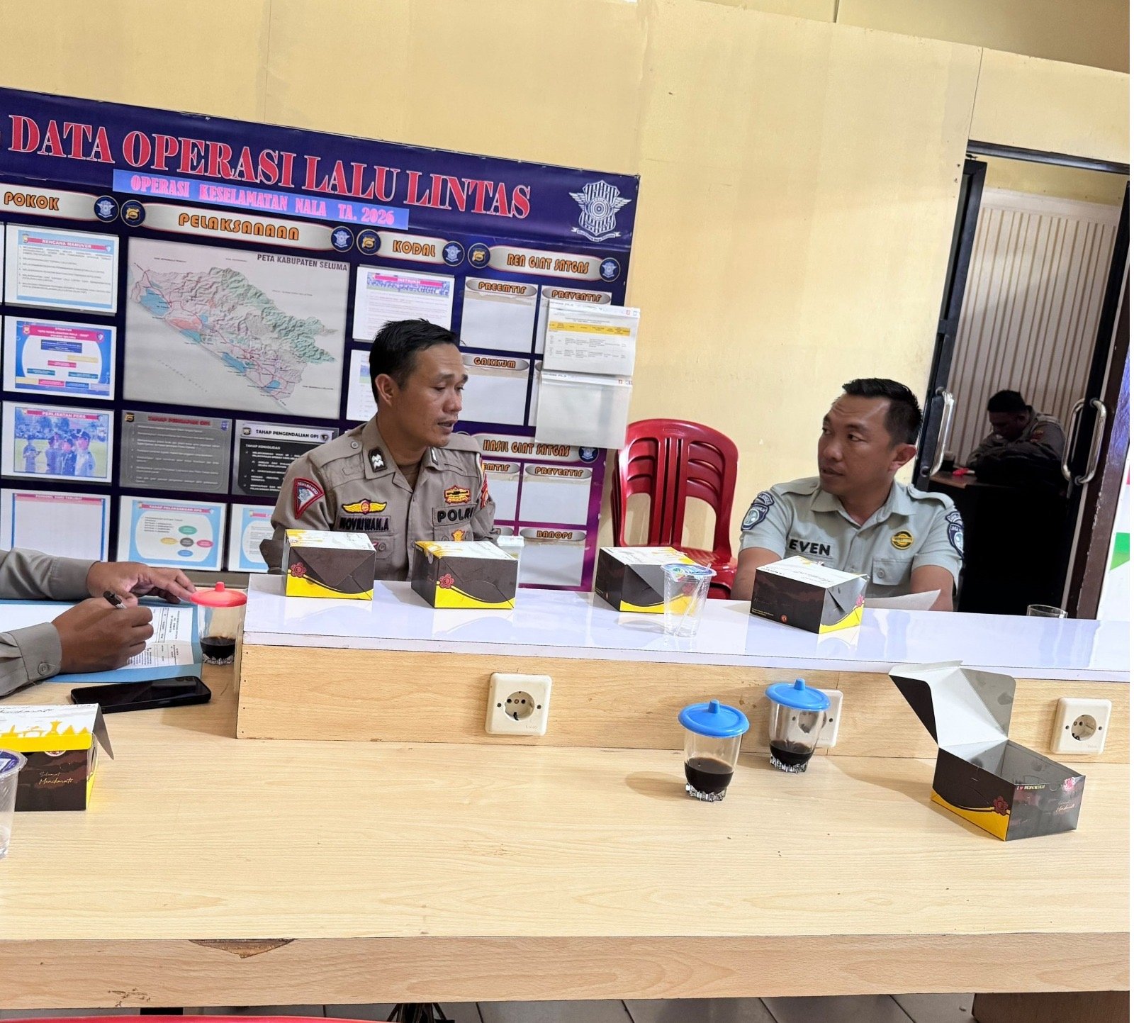 Jasa Raharja Seluma dan Satlantas Polres Seluma Bahas Upaya Penurunan Kecelakaan Lalu Lintas Jasa Raharja Seluma dan Satlantas Polres Seluma Bahas Upaya Penurunan Kecelakaan Lalu Lintas