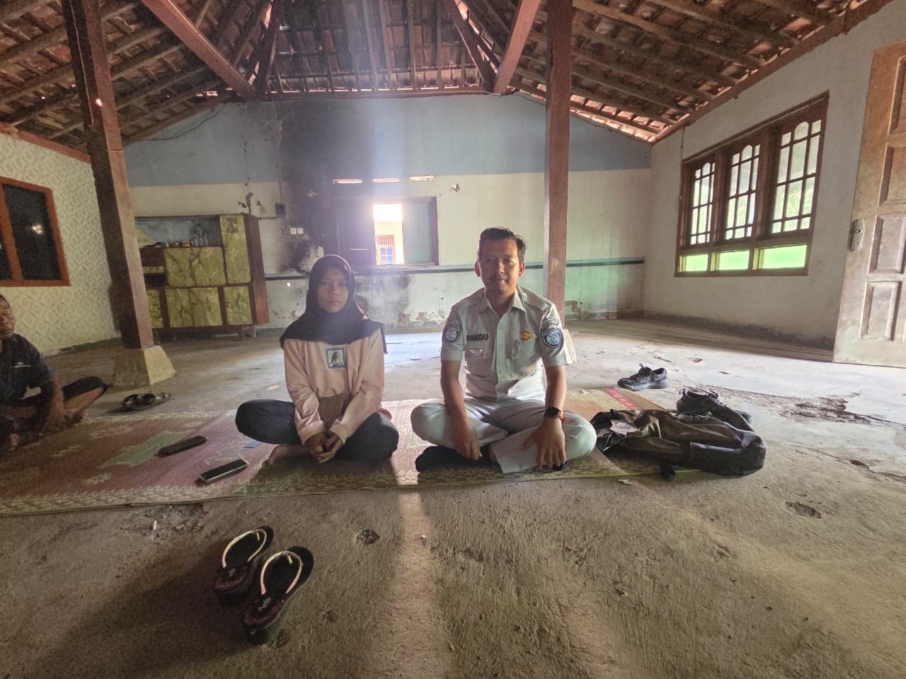 Jasa Raharja Turun Langsung ke Rumah Ahli Waris, Pastikan Santunan Korban Ari Widodo Tepat Sasaran Jasa Raharja Turun Langsung ke Rumah Ahli Waris, Pastikan Santunan Korban Ari Widodo Tepat Sasaran