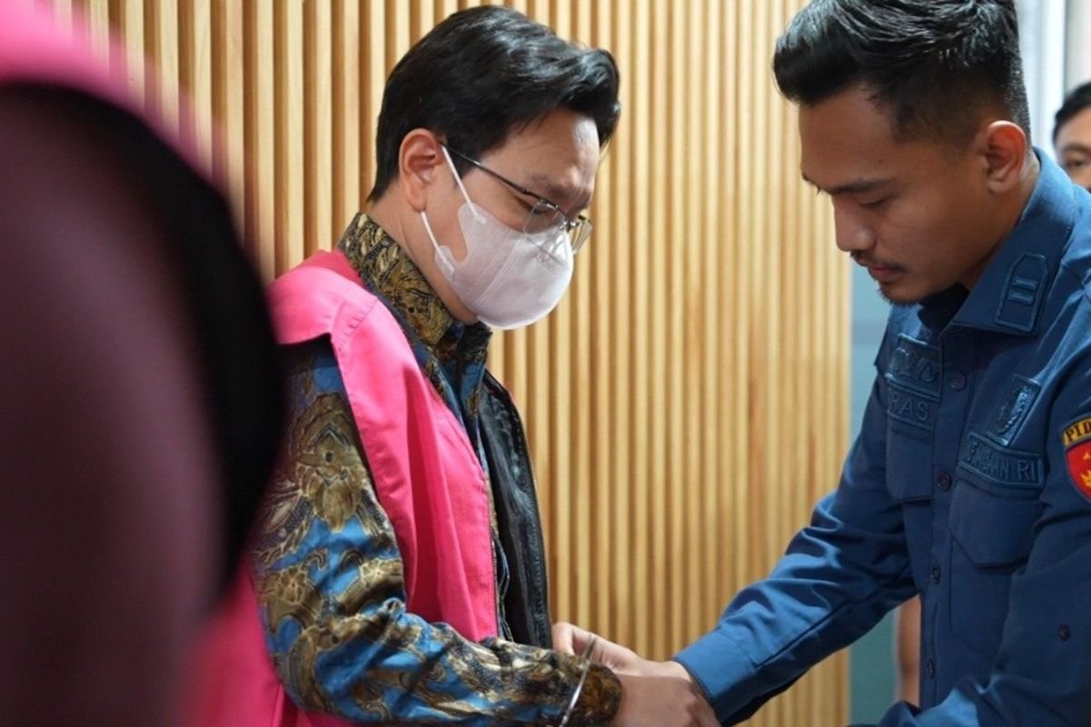 Dugaan Korupsi KPR Fiktif, Kejari Karawang Jebloskan 3 Tersangka ke Penjara