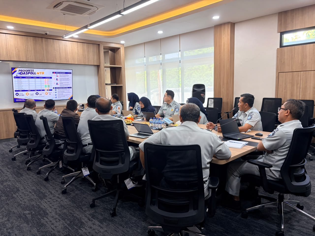 Jasa Raharja NTB Gelar Rapat Analisa dan Evaluasi Kinerja serta Sosialisasi Penerapan GCG Jasa Raharja NTB Gelar Rapat Analisa dan Evaluasi Kinerja serta Sosialisasi Penerapan GCG
