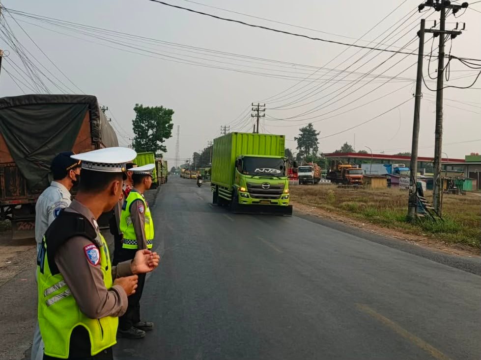 PAM Jam Rawan Pagi, Jasa Raharja dan Polres Tulang Bawang Dorong Keselamatan Berkendara PAM Jam Rawan Pagi, Jasa Raharja dan Polres Tulang Bawang Dorong Keselamatan Berkendara