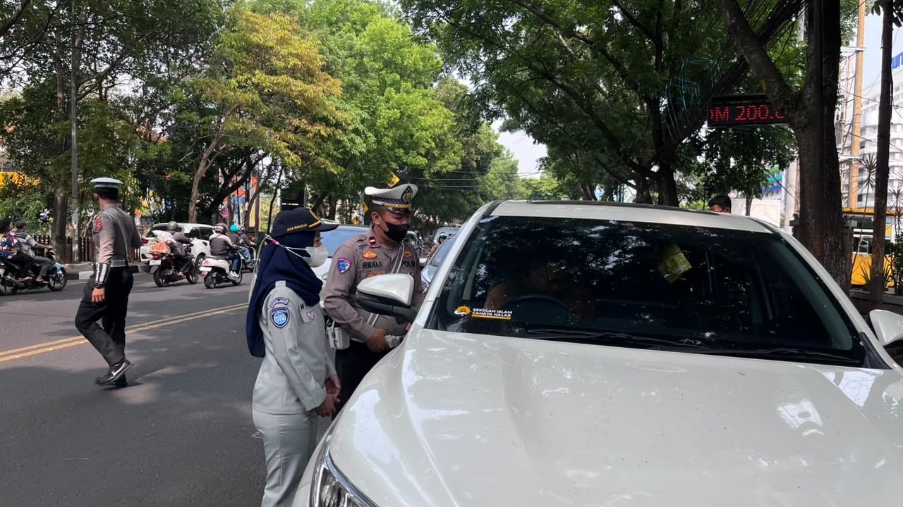 Berikan Kemudahan dan Keuntungan Bagi Wajib Pajak, Kolaborasi Jasa Raharja Bandung Bersama Tim Pembina Samsat Kawaluyaan Gelar Pemeriksaan PKB dan SWDKLLJ Berikan Kemudahan dan Keuntungan Bagi Wajib Pajak, Kolaborasi Jasa Raharja Bandung Bersama Tim Pembina Samsat Kawaluyaan Gelar Pemeriksaan PKB dan SWDKLLJ