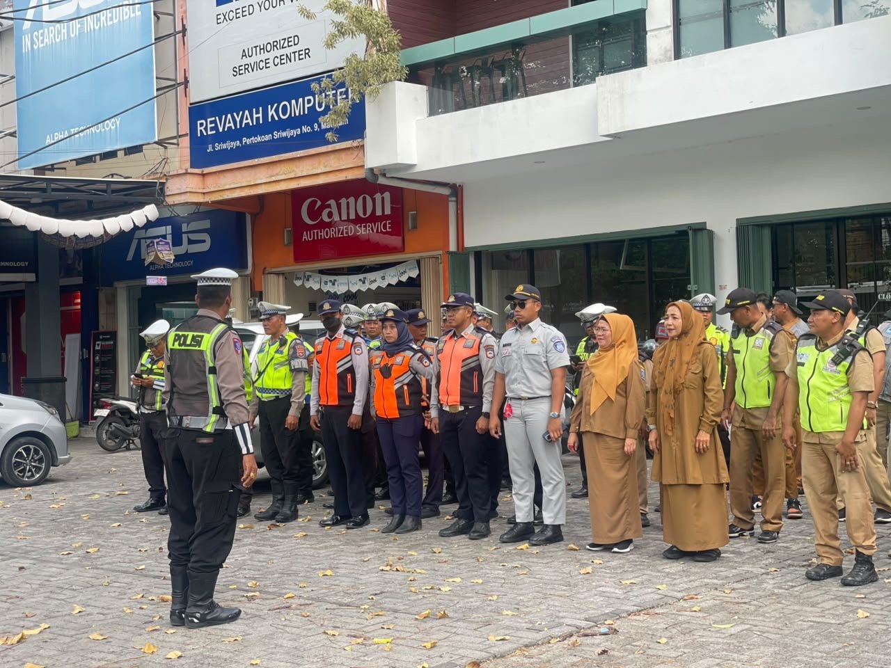 Bersama Tim Pembina Samsat Mataram, Jasa Raharja NTB Tingkatkan Kesadaran Wajib Pajak Bersama Tim Pembina Samsat Mataram, Jasa Raharja NTB Tingkatkan Kesadaran Wajib Pajak