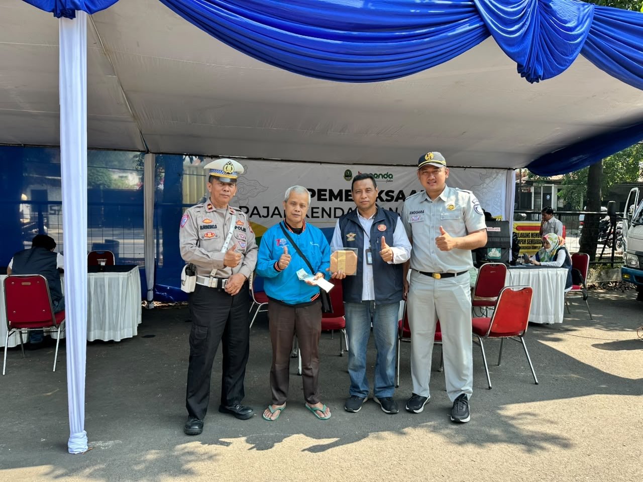 Berikan Kemudahan dan Keuntungan Bagi Wajib Pajak, Kolaborasi Jasa Raharja Bandung Bersama Tim Pembina Samsat Soekarno Hatta Gelar Pemeriksaan PKB dan SWDKLLJ