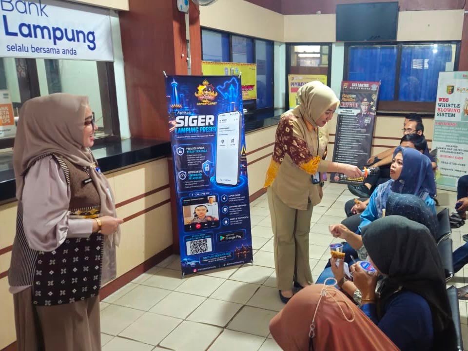 Wujud Apresiasi atas Kepatuhan, Jasa Raharja Metro Berikan Souvenir kepada Wajib Pajak
