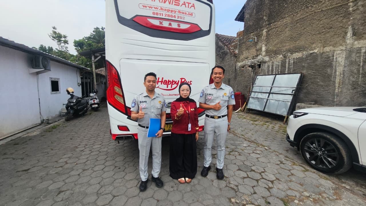 Menjaga Perjalanan Tetap Aman, Jasa Raharja Perkuat Kemitraan Bersama PT Happy Trans Haryadi